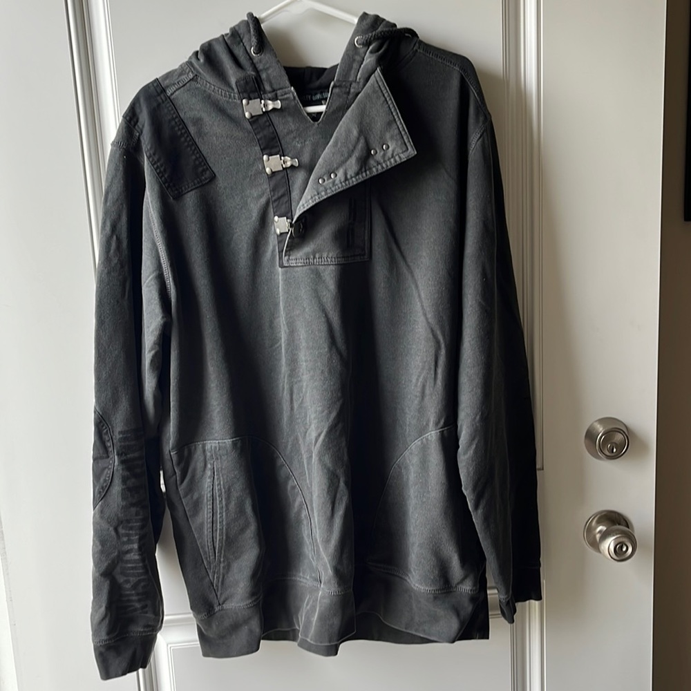 Women’s Harley Davidson sweatshirt